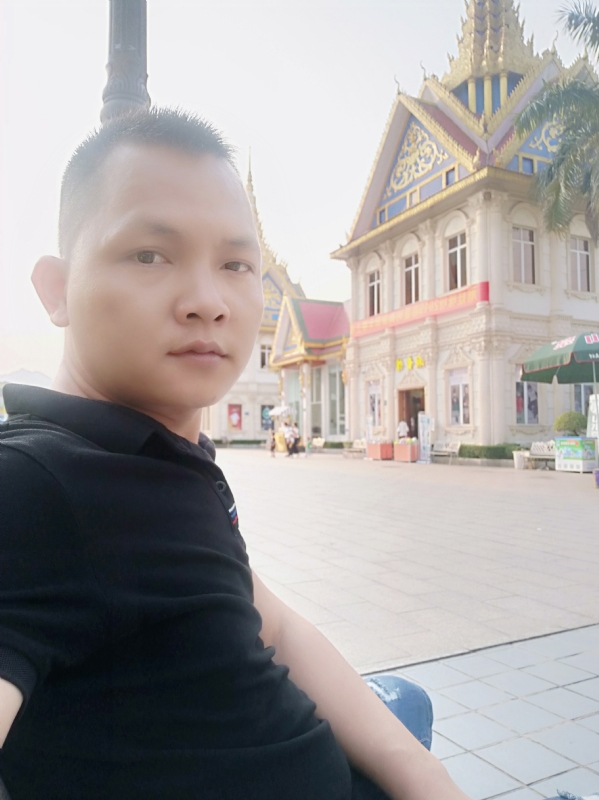 漂泊者的第一张照片--广西交友中心