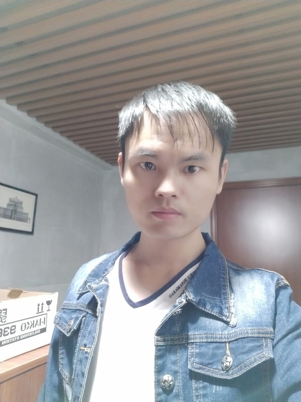 阿信的第一张照片--广西交友中心