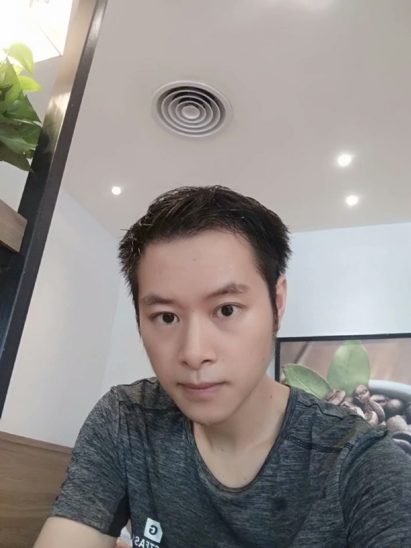 期待缘分的第一张照片--广西交友中心