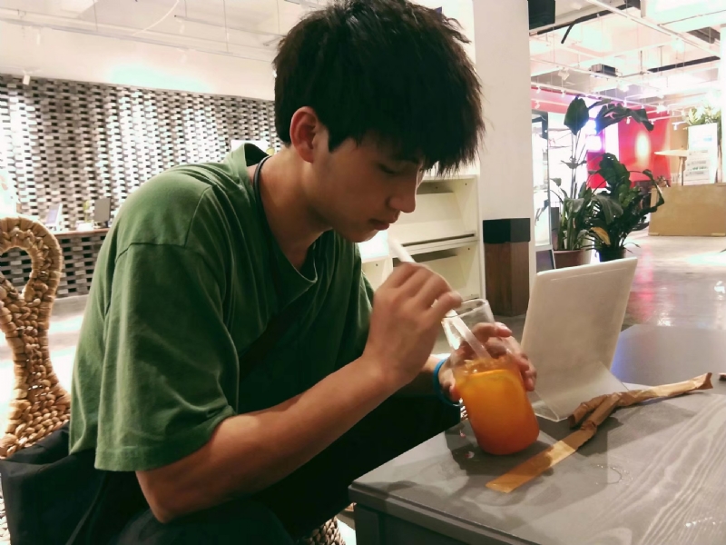 一花一世界的第一张照片--广西交友中心