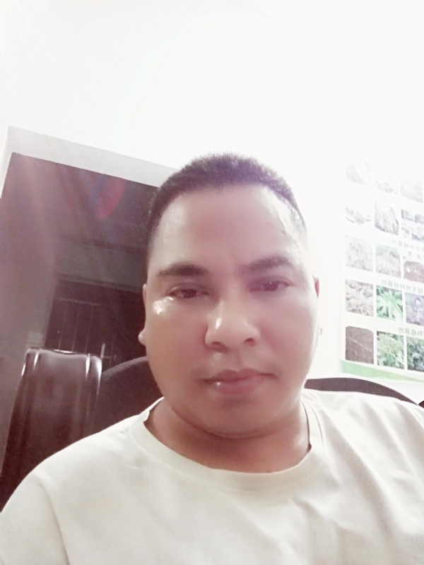 小叔也有爱的第一张照片--广西交友中心