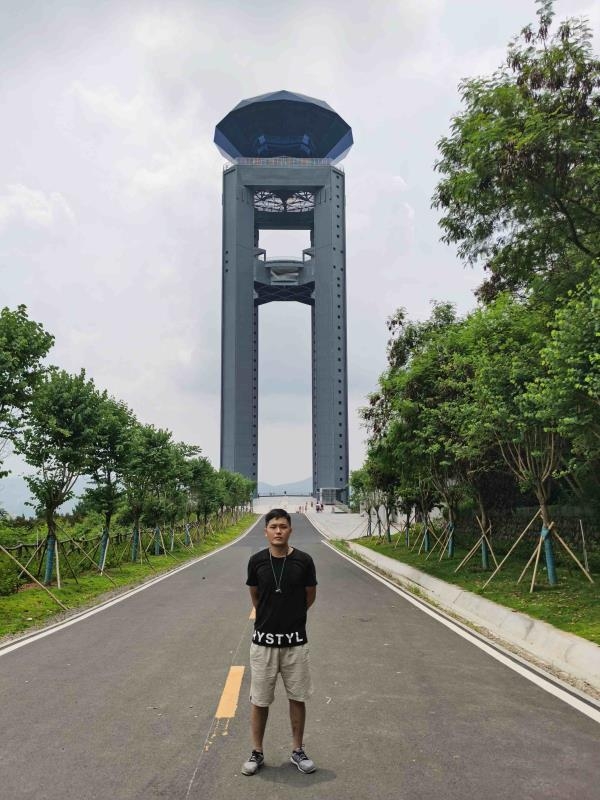 美好世界的第一张照片--广西交友中心