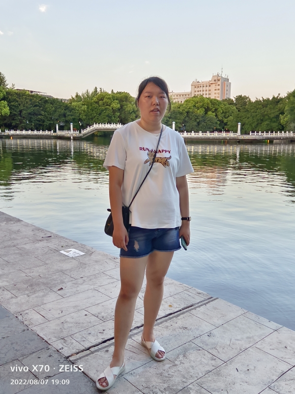 幸福触手可及的第一张照片--广西交友中心