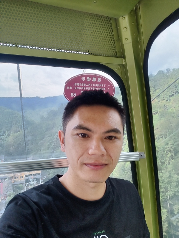 小鱼的第一张照片--广西交友中心