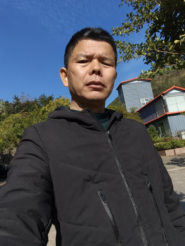 子午卯酉的第一张照片--广西交友中心