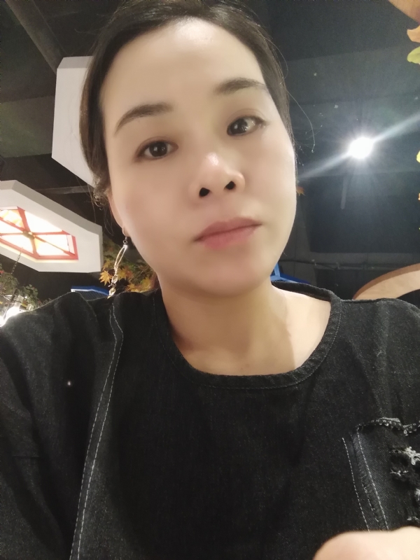 喜欢黑巧的第一张照片--广西交友中心